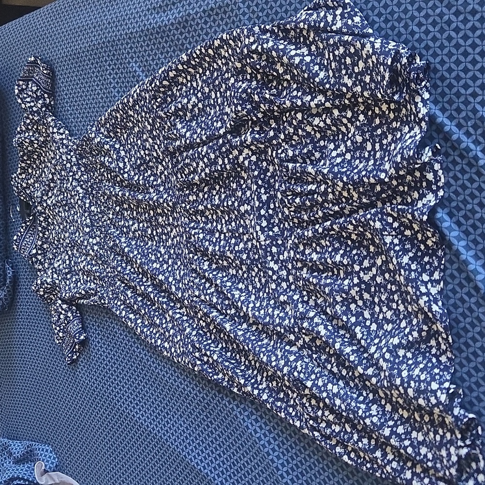 Blue and White Puff Sleeve Maxi Sundress Great Condition